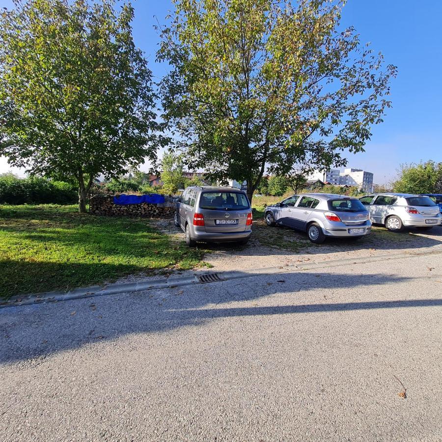 Pepa Zg Zagreb Exterior foto
